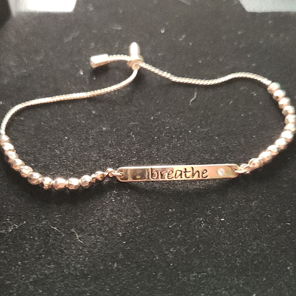 Gold 'Breathe' Bracelet